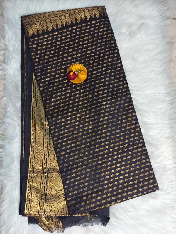 Light-weight kanchipattu (Durga)