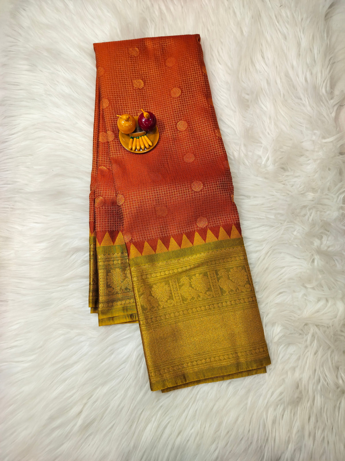 GC16Vintage Gadwal check sarees(orange)