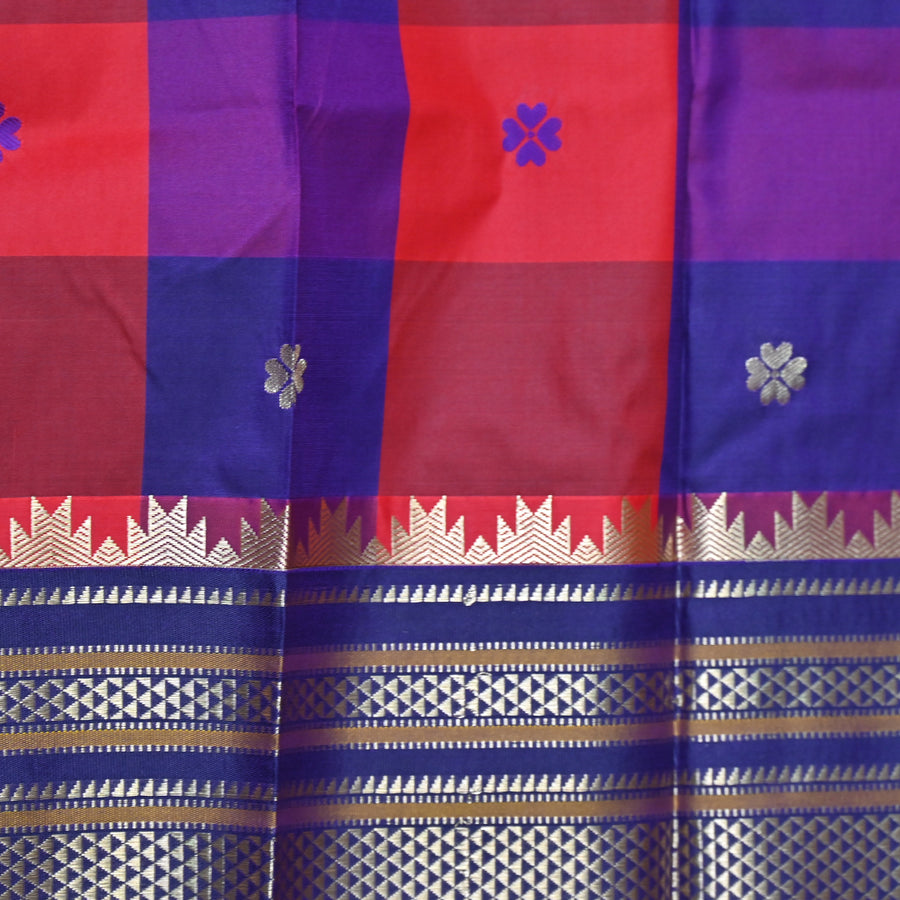 Gadwal semi silk - Red Blue