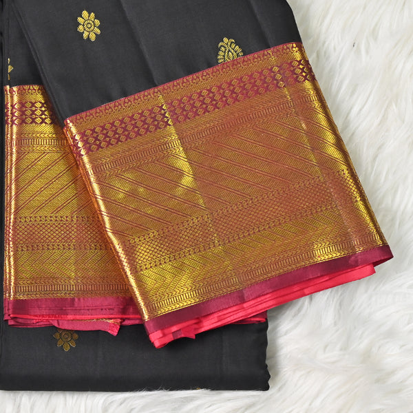 Kanchi Pattu - Black