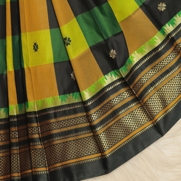 Gadwal Semi Silk - Yellow Green