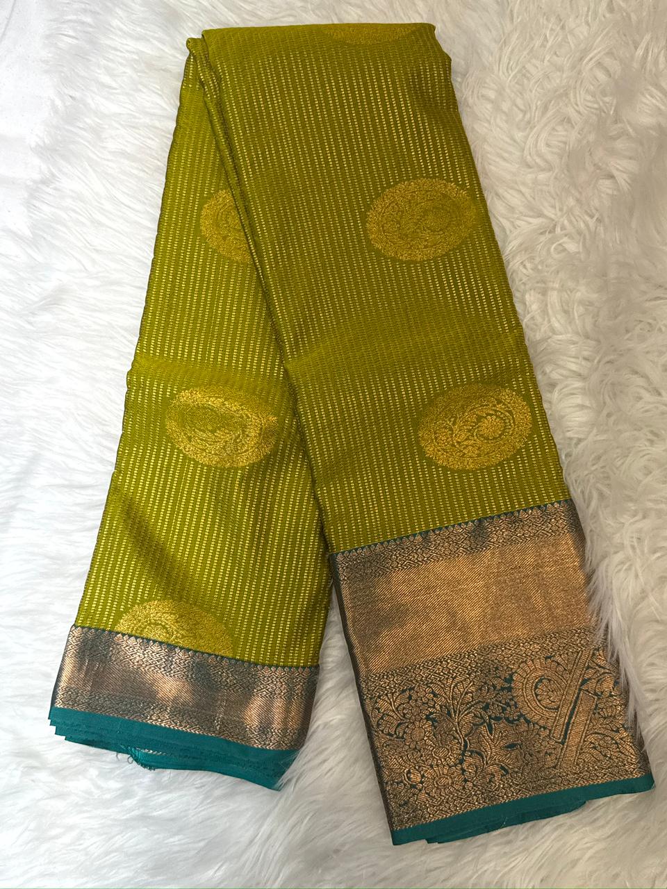 Semi Kanchi Pattu - 4K2