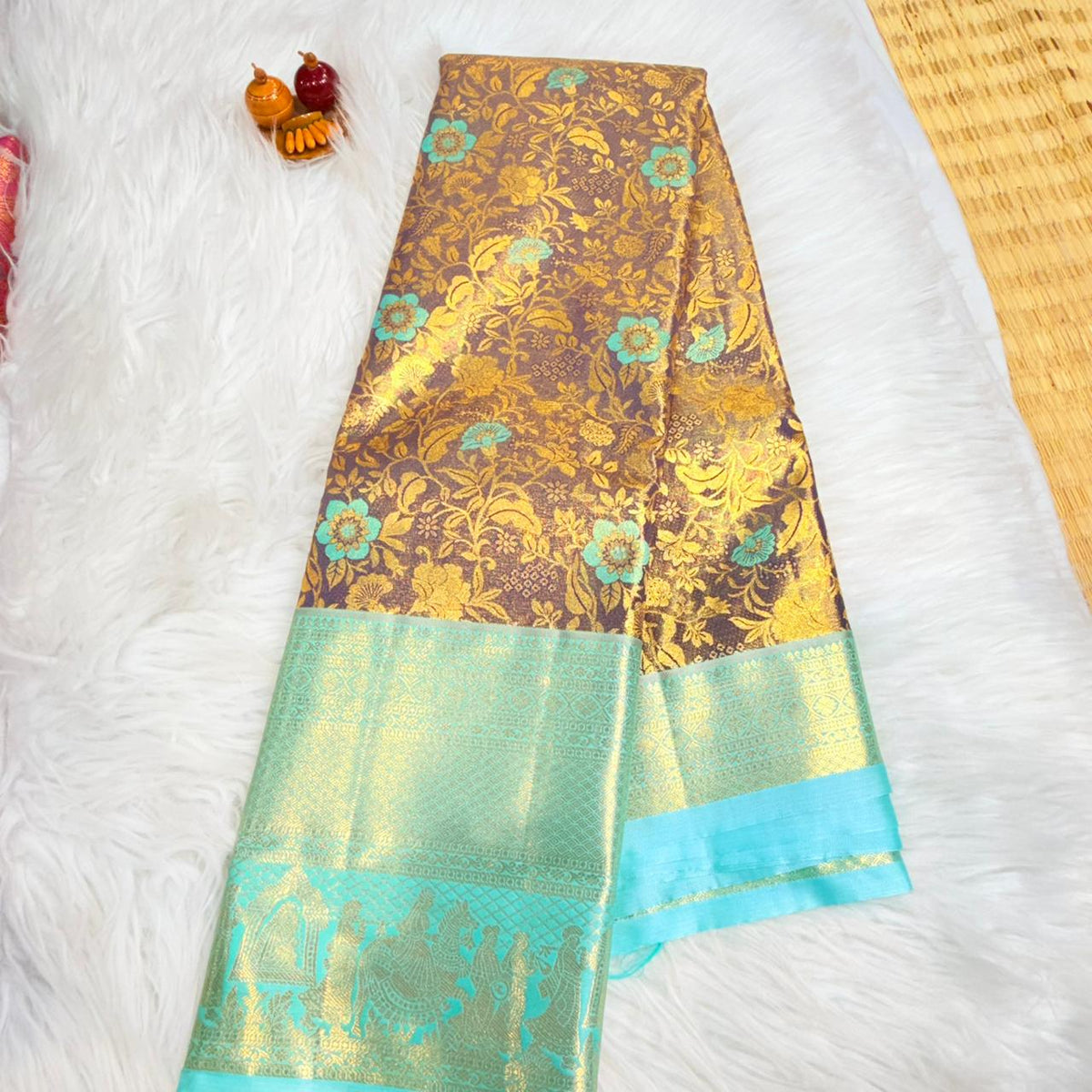Semi Kanchipattu Saree