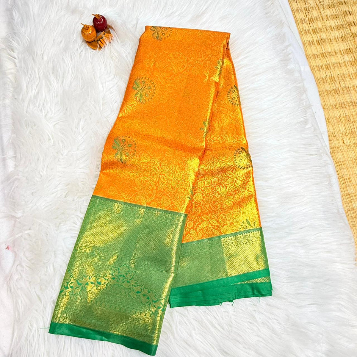 Semi Kanchipattu Saree