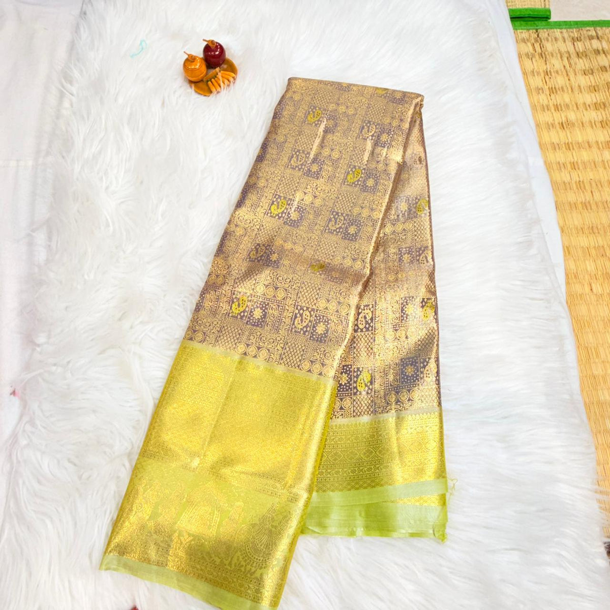 Semi Kanchipattu Saree
