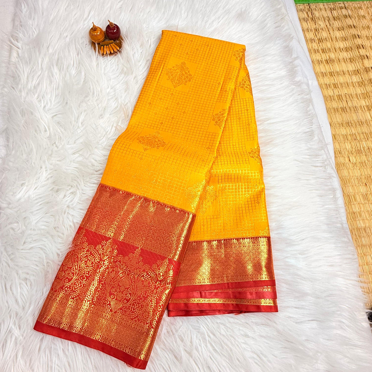 Semi Kanchipattu Saree