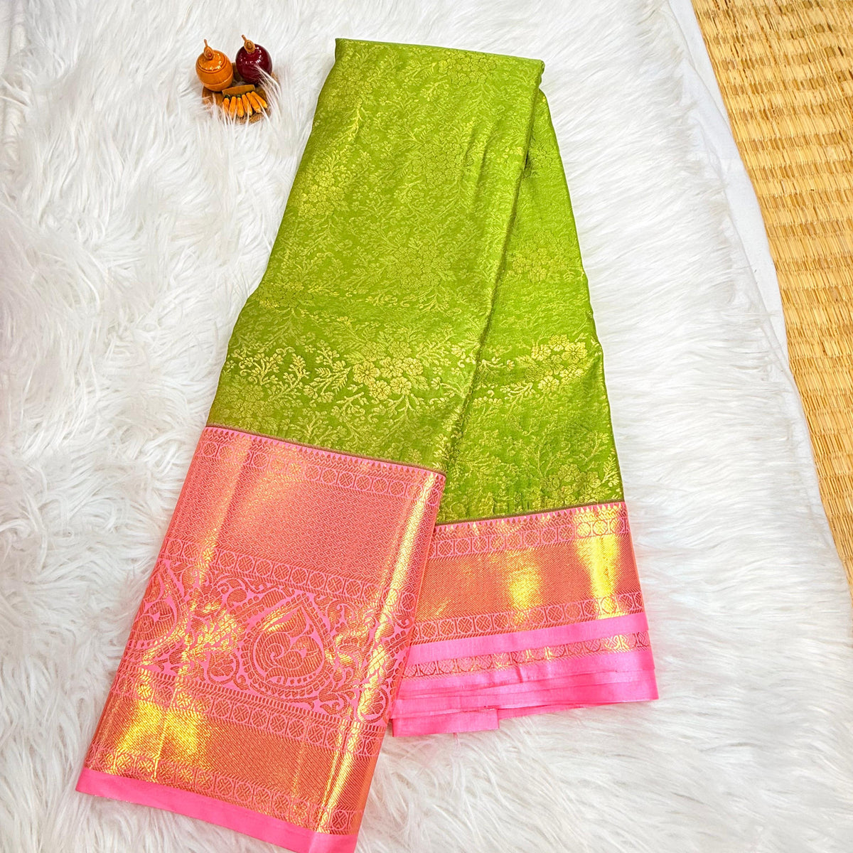 Semi Kanchipattu Saree