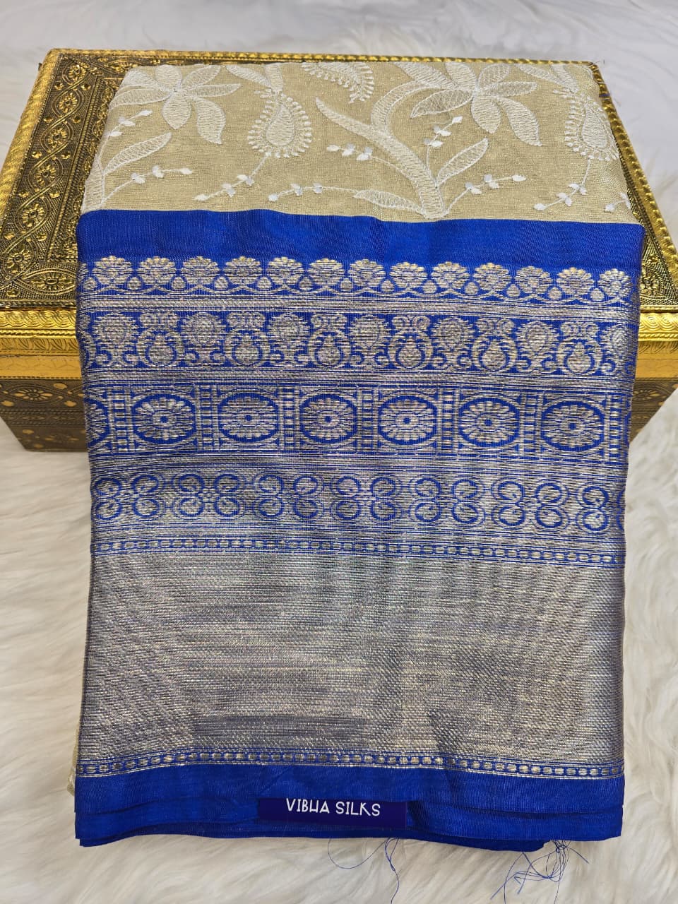 Kanchi Embroidery - TS4