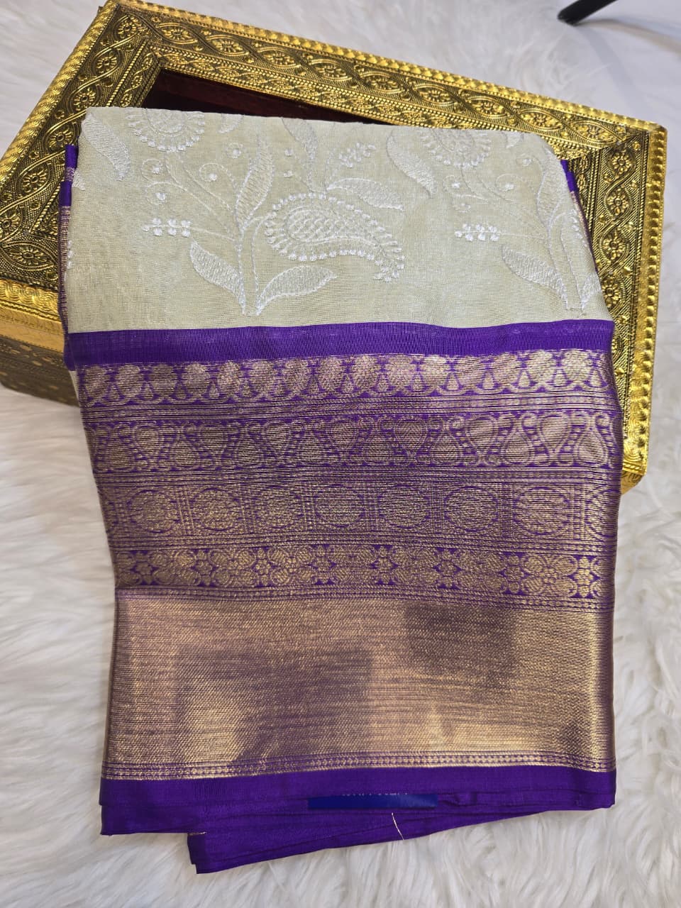 Kanchi Embroidery - TS4