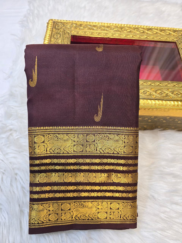 Kanchi Koravai Border - Varam
