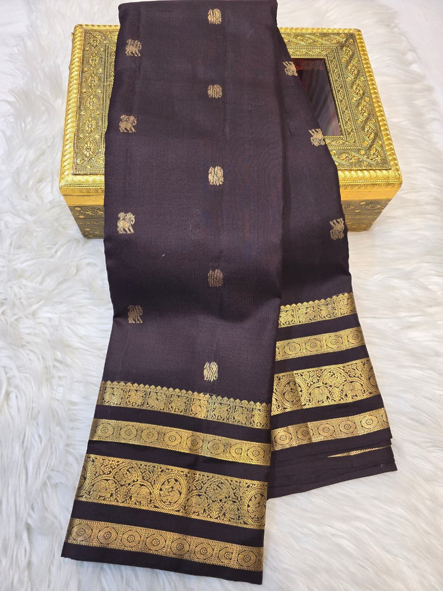 Kanchi Koravai Border - Varam