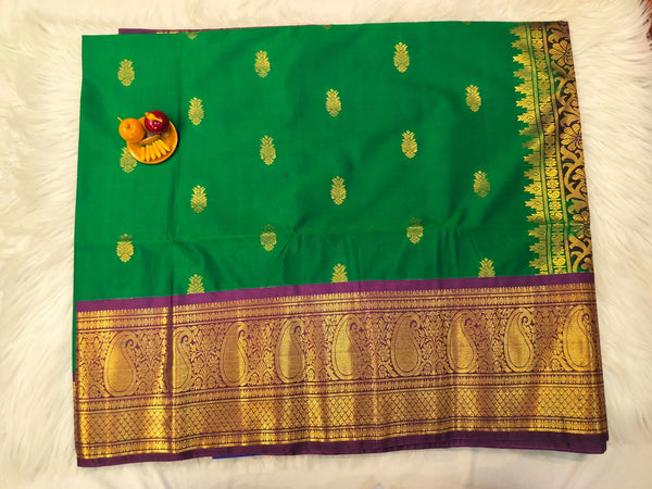 Vintage Light Weight Pattu (Durga)