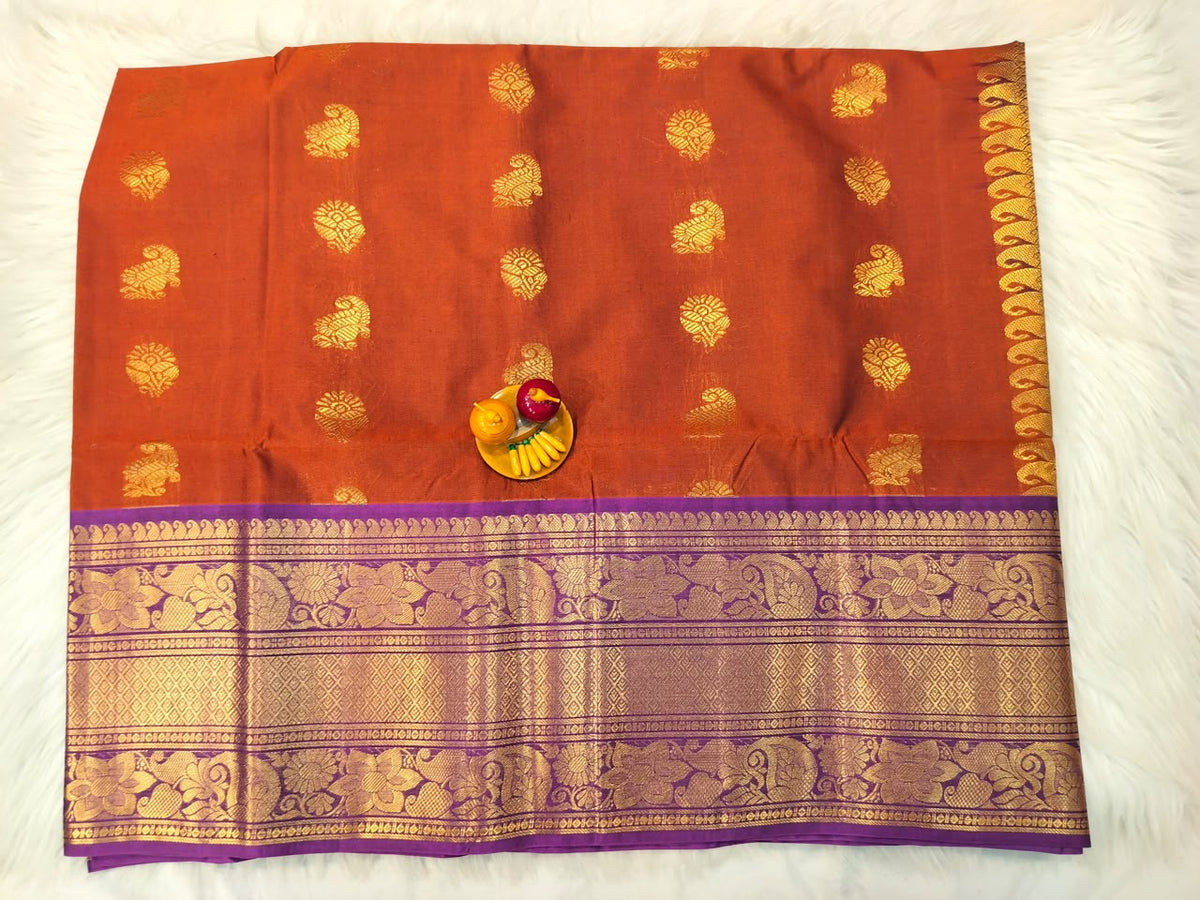 Vintage Light Weight Pattu (Durga)