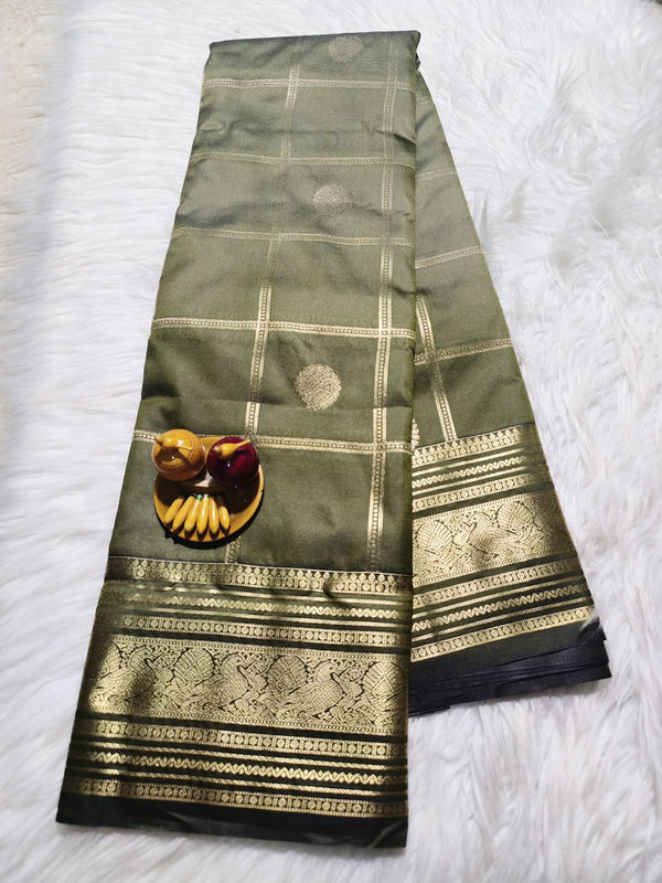 Semi Korvai Kanchipattu - Devi